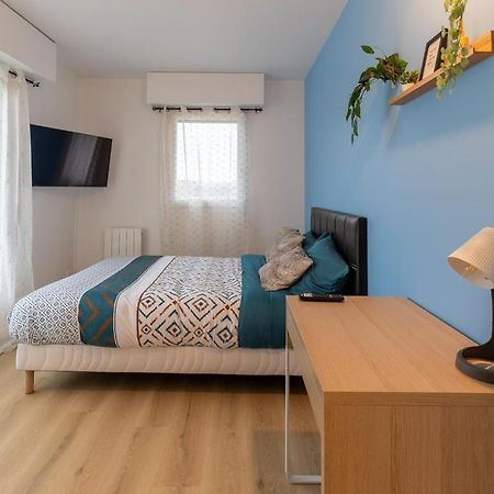 Le Beau Refuge Parisien De Cergy - Parisian Modern Flat At Cergy Bed & Breakfast Ngoại thất bức ảnh