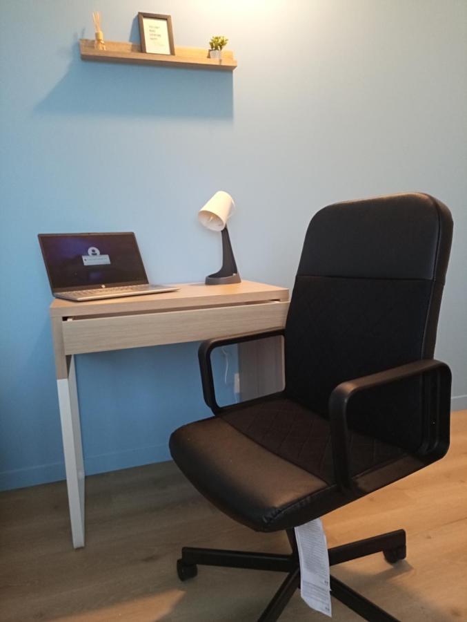 Le Beau Refuge Parisien De Cergy - Parisian Modern Flat At Cergy Bed & Breakfast Ngoại thất bức ảnh