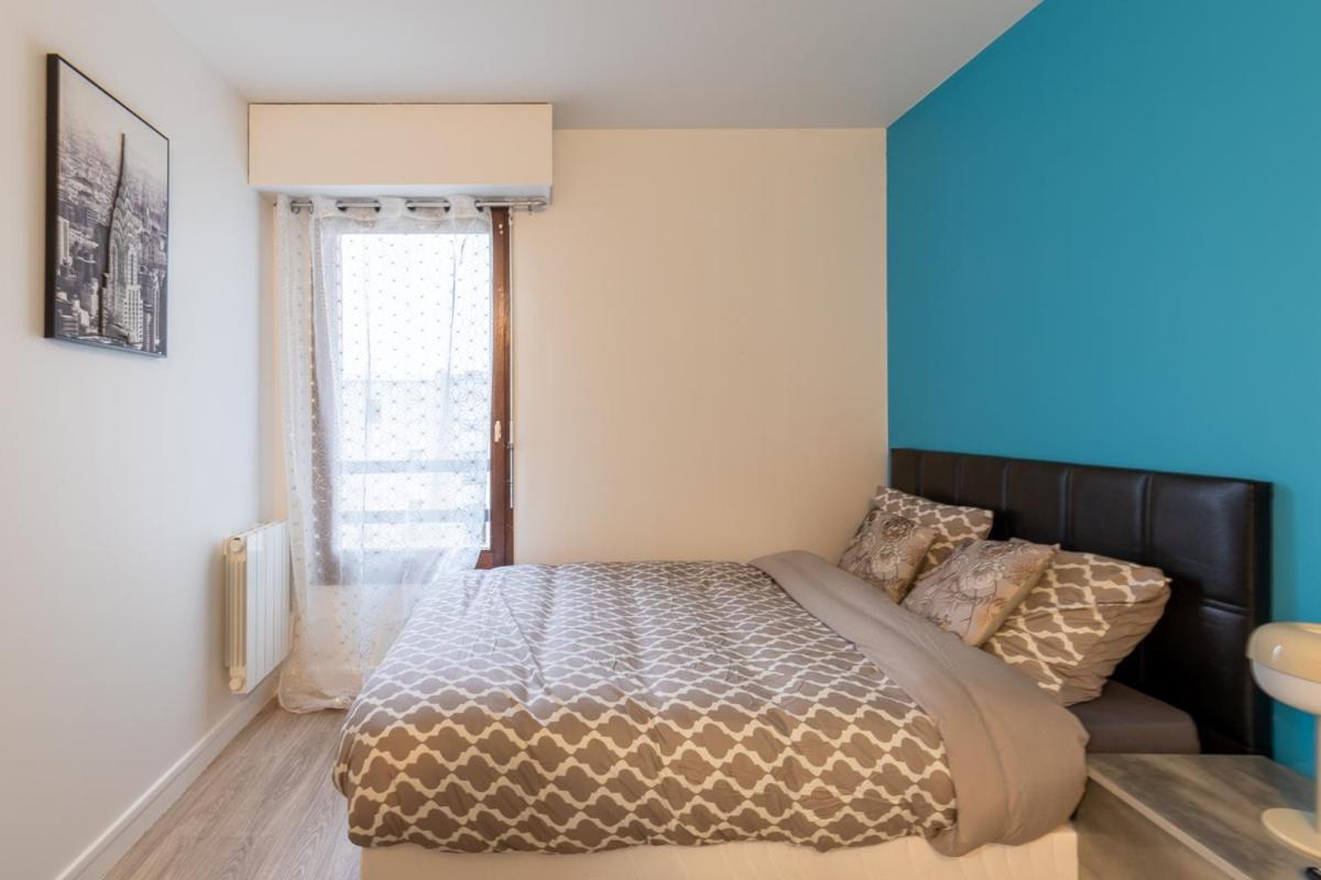 Le Beau Refuge Parisien De Cergy - Parisian Modern Flat At Cergy Bed & Breakfast Ngoại thất bức ảnh