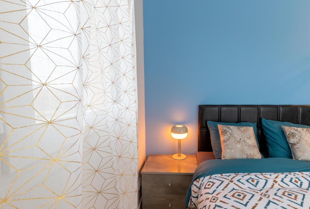 Le Beau Refuge Parisien De Cergy - Parisian Modern Flat At Cergy Bed & Breakfast Ngoại thất bức ảnh