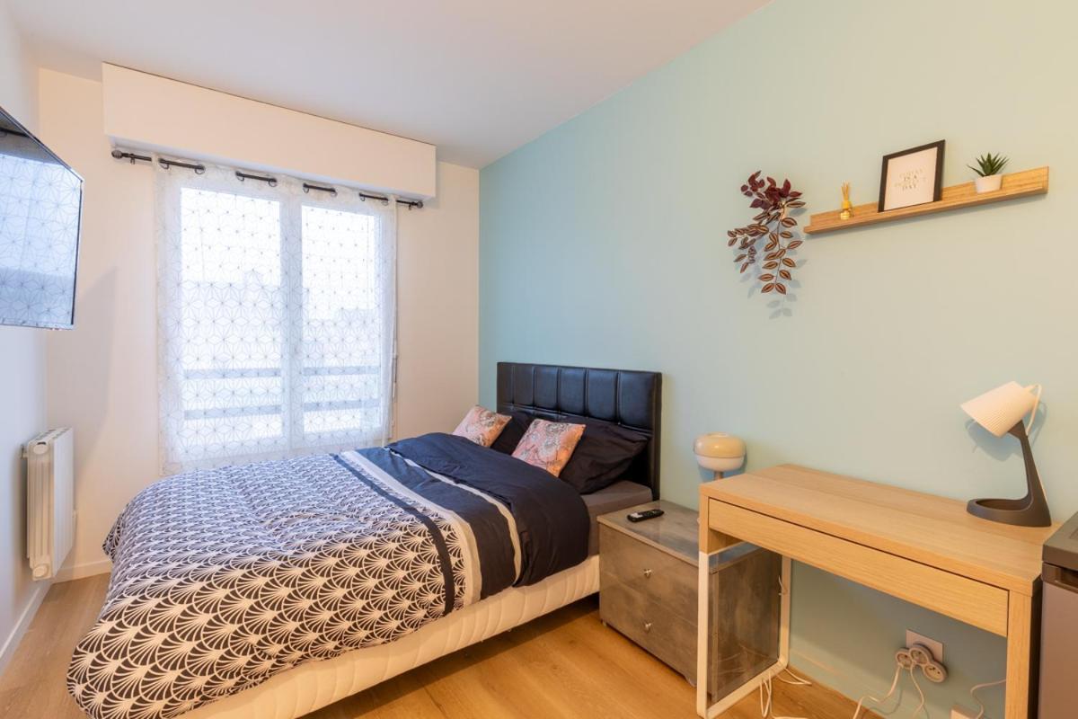 Le Beau Refuge Parisien De Cergy - Parisian Modern Flat At Cergy Bed & Breakfast Ngoại thất bức ảnh